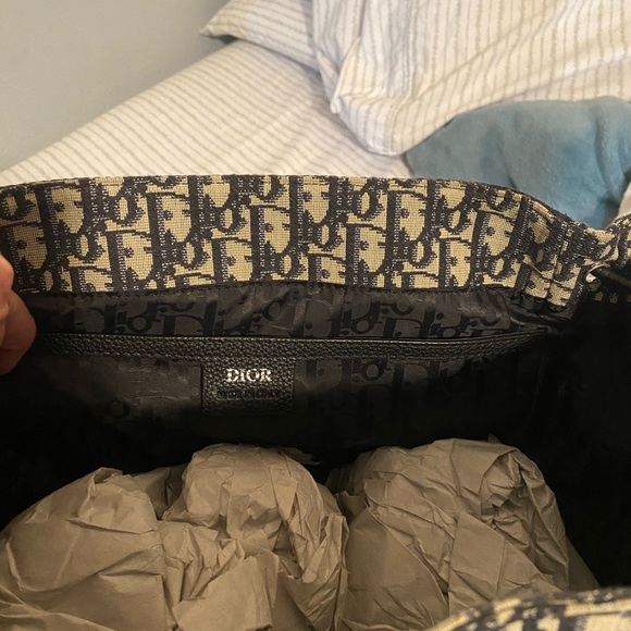 Custom made Vans with matching backpack - Picture 3 of 3